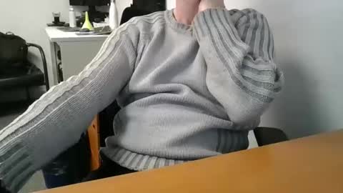 labelette007 online show from March 5, 4:36 pm