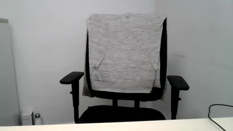 Snapshot of labelette007 chatting on May 22, 11:38 am labelette007 online show from May 22, 11:38 am