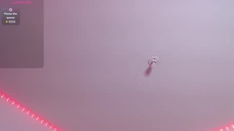 labrinthteasing online show from March 26, 8:25 pm