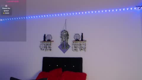 labrinthteasing online show from April 5, 4:37 pm