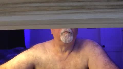 Snapshot of labtec777 chatting on March 30, 6:25 am labtec777 online show from March 30, 6:25 am