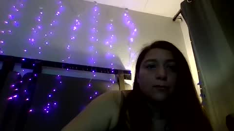 Snapshot of laceieizlaced chatting on April 3, 8:45 am laceieizlaced online show from April 3, 8:45 am