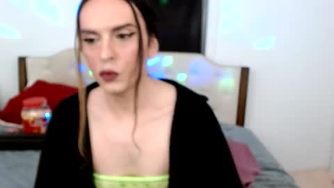 Lacey Phoenix online show from February 22, 3:51 am