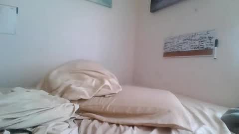 Snapshot of lacrioxcum18 chatting on June 5, 3:29 pm lacrioxcum18 online show from June 5, 3:29 pm