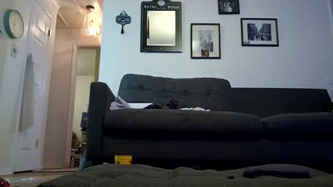 Snapshot of lacybell chatting on January 25, 6:23 am lacybell online show from January 25, 6:23 am