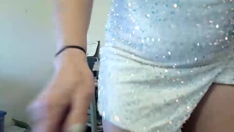 Snapshot of lacybell chatting on March 8, 11:49 pm lacybell online show from March 8, 11:49 pm