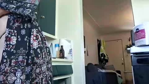 Snapshot of lacybell chatting on May 2, 4:01 pm lacybell online show from May 2, 4:01 pm