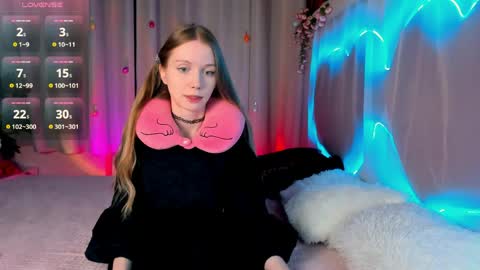 Snapshot of lada2k4 chatting on April 23, 5:30 am Lada online show from April 23, 5:30 am
