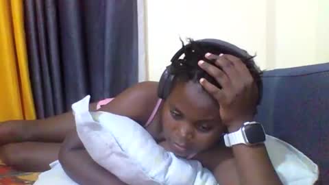 Snapshot of ladar_ chatting on February 16, 6:48 pm vida online show from February 16, 6:48 pm