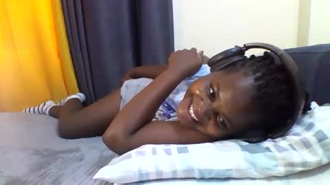 Snapshot of ladar_ chatting on March 2, 5:08 am vida online show from March 2, 5:08 am