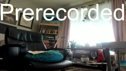 Snapshot of lady_aiyla chatting on June 8, 3:07 am Lady Aiyla Your Benevolent Goddess online show from June 8, 3:07 am