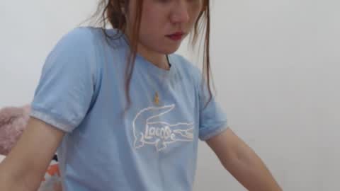 Snapshot of lady_bridgerton_ chatting on March 3, 7:20 pm LADY online show from March 3, 7:20 pm