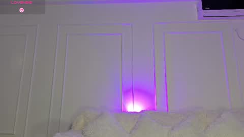 Snapshot of lady_charm__ chatting on June 13, 5:38 am Mira online show from June 13, 5:38 am