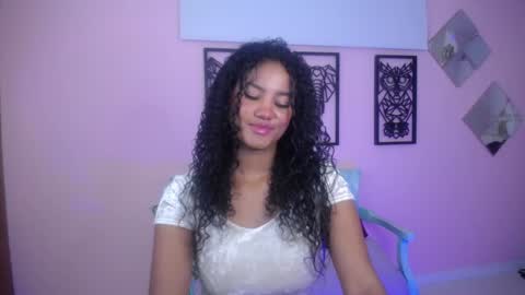 Karla - Instagram   lady karla1 online show from January 6, 7:02 pm