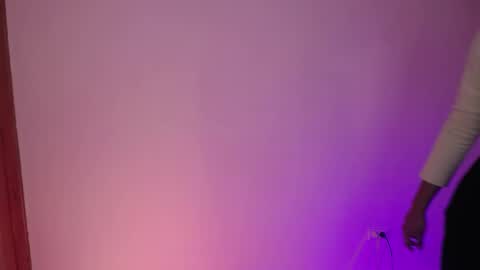 Karla - Instagram   lady karla1 online show from February 18, 8:58 pm