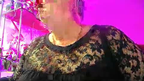 Snapshot of lady_gloria chatting on March 4, 4:49 am Lady Gloria online show from March 4, 4:49 am