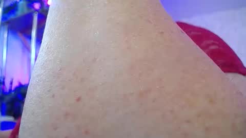 Snapshot of lady_gloria chatting on September 25, 11:14 am Lady Gloria online show from September 25, 11:14 am