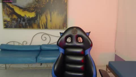 Lady Isabella online show from April 22, 1:45 pm