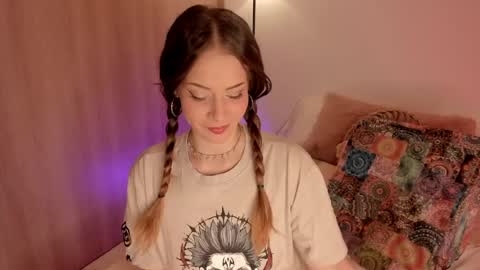 Gaby  online show from April 2, 1:25 am