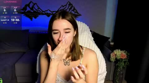 Snapshot of lady_luck18 chatting on June 3, 1:19 am Olivia online show from June 3, 1:19 am