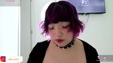 Snapshot of lady_noize chatting on May 11, 8:39 pm Lady online show from May 11, 8:39 pm