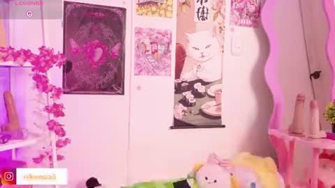 Snapshot of lady_noize chatting on June 9, 8:42 pm Lady online show from June 9, 8:42 pm