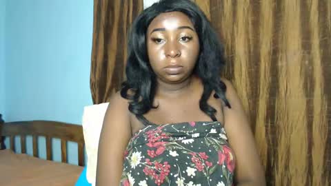 Snapshot of lady_twerky chatting on January 19, 6:21 pm Maya online show from January 19, 6:21 pm