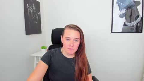 Snapshot of ladyalessa chatting on July 14, 10:21 am ALESSA online show from July 14, 10:21 am