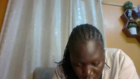 Snapshot of ladyblossoms19 chatting on October 12, 9:25 pm lindah32 online show from October 12, 9:25 pm