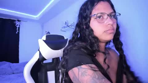 Lady  online show from December 14, 8:23 am