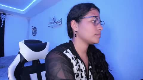  Lady  online show from December 15, 5:13 am