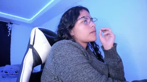  Lady  online show from December 28, 4:51 am