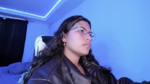  Lady  online show from March 18, 10:57 pm