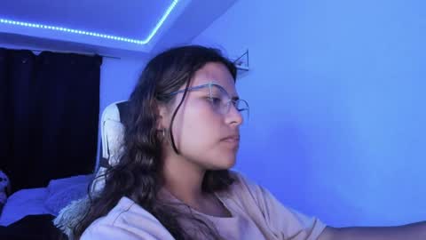  Lady  online show from March 27, 3:01 am