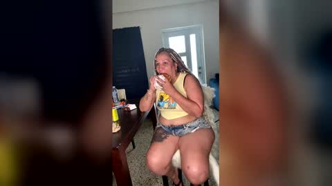 onlyfans  Ladycreamypr online show from April 3, 5:00 pm