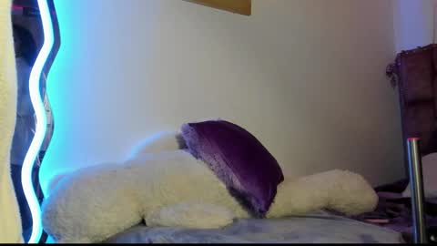 leidy daniela online show from September 20, 9:21 am