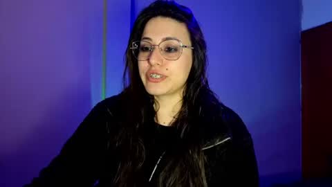 Snapshot of ladygwendolyn chatting on June 11, 1:49 am Gwen online show from June 11, 1:49 am