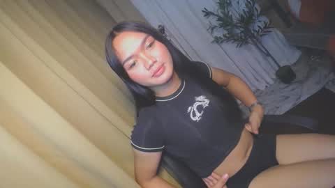 Snapshot of ladyhermosa69 chatting on October 4, 1:31 pm hermosa online show from October 4, 1:31 pm
