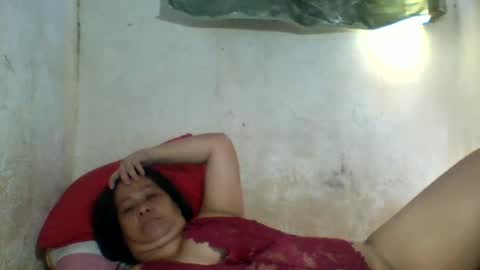 Snapshot of ladyjelyn69 chatting on June 17, 4:37 am ladyjelyn69 online show from June 17, 4:37 am