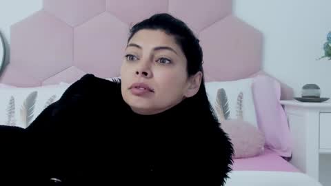 Snapshot of ladyliia chatting on January 28, 4:29 am Lia online show from January 28, 4:29 am