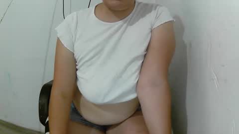ladynaughty1 online show from June 4, 9:26 am