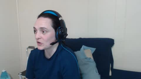 LadySlate online show from February 26, 2:48 am