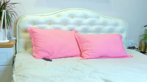 Snapshot of ladysweetwife chatting on May 14, 2:40 am Maria online show from May 14, 2:40 am
