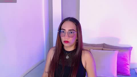 Isabella  online show from April 2, 10:07 pm