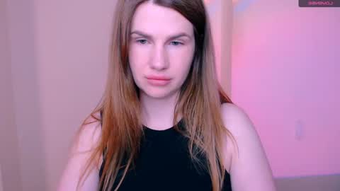 Snapshot of laffe_ chatting on June 15, 9:00 am laffe_ online show from June 15, 9:00 am