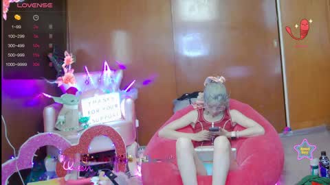 Snapshot of laflakita21 chatting on May 12, 11:46 pm Skinnygirl online show from May 12, 11:46 pm