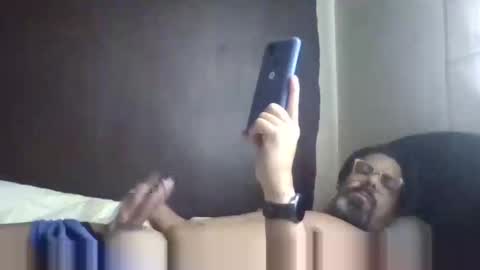 Snapshot of lagenovadura chatting on December 30, 3:24 pm La Genova esta Dura beard boy male dick mastubate latinosexy latinohot latino glasses mature strong stronglegs online show from December 30, 3:24 pm