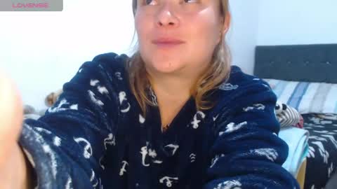  paola and a guest lol    online show from May 4, 3:19 pm