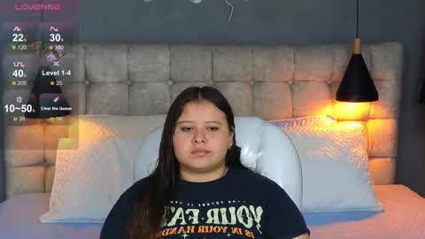    online show from November 8, 10:41 pm