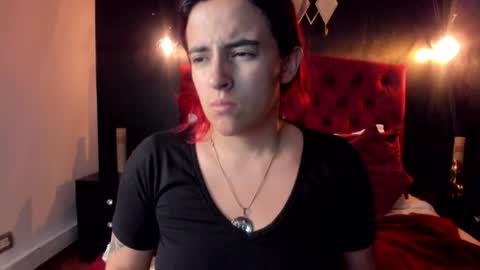 Laia  online show from February 11, 11:59 am